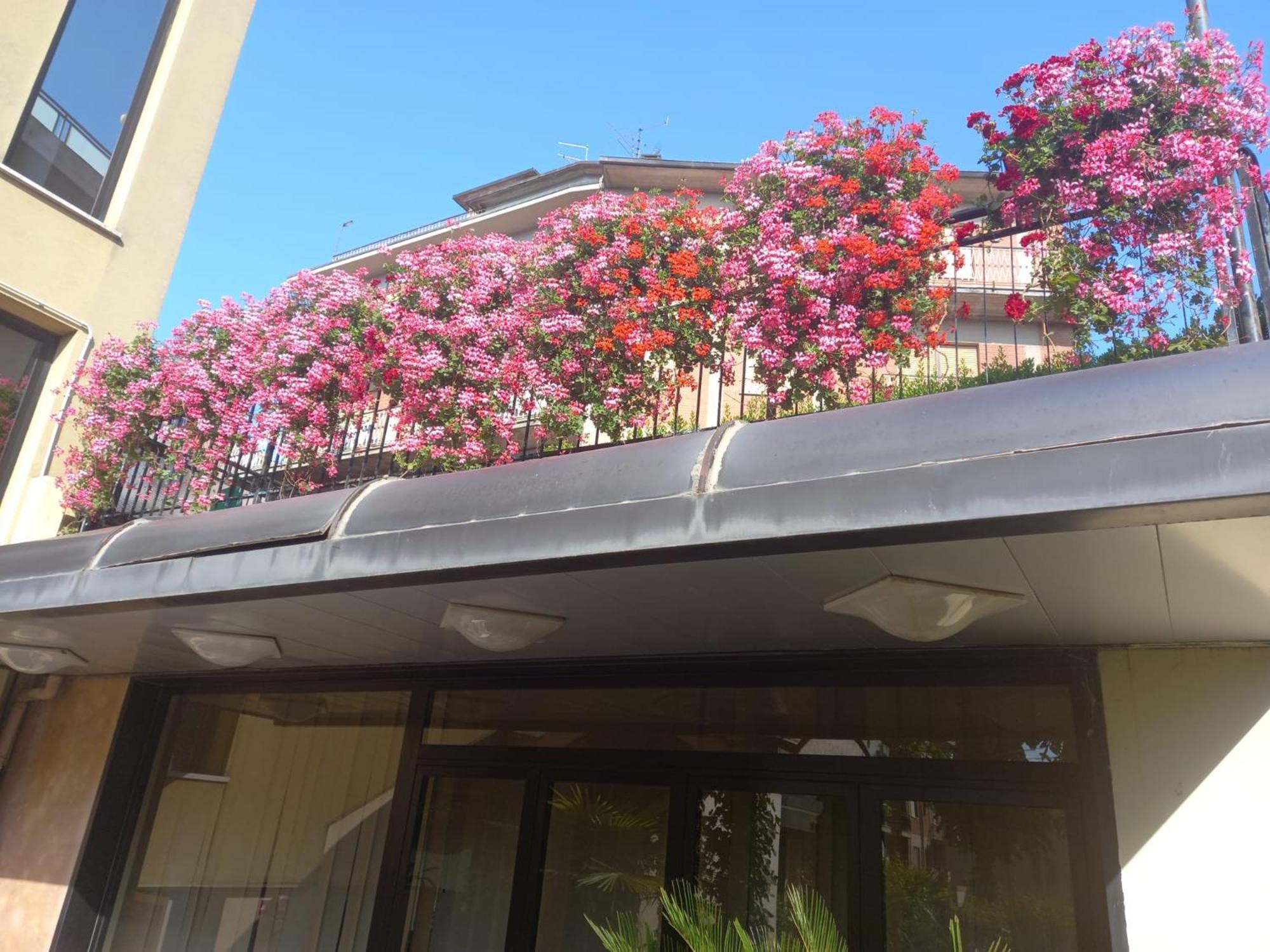Hotel Aggravi Chianciano Terme Buitenkant foto