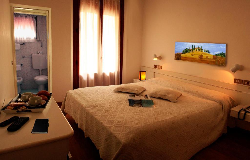 Hotel Aggravi Chianciano Terme Kamer foto