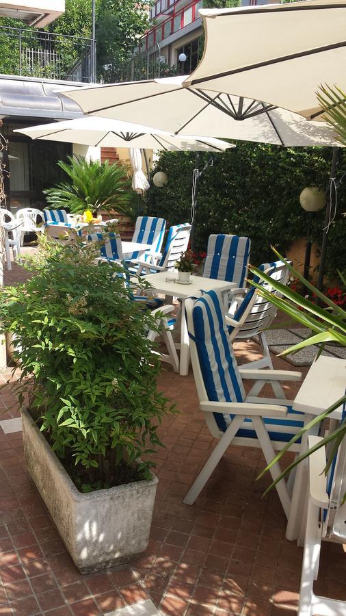 Hotel Aggravi Chianciano Terme Buitenkant foto